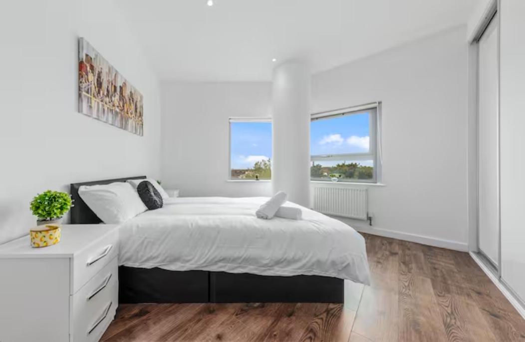 Airy 2Br Flat Delta London Dp332 Apartment Croydon Exterior photo