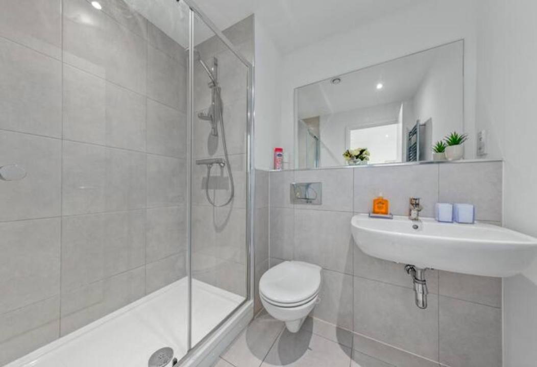 Airy 2Br Flat Delta London Dp332 Apartment Croydon Exterior photo